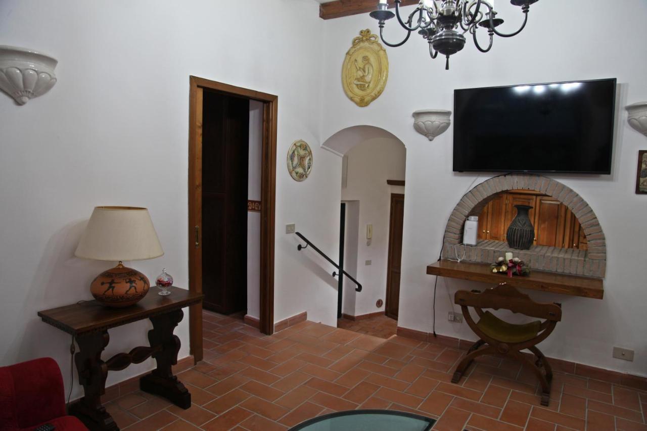 Casa Vacanze Nives Tuscania Extérieur photo